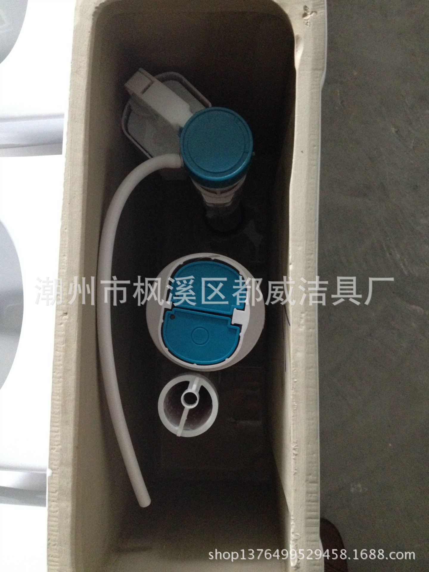 陶瓷坐便器超漩沖水虹吸式連體馬桶 專供工程和酒店工程產(chǎn)品OEM