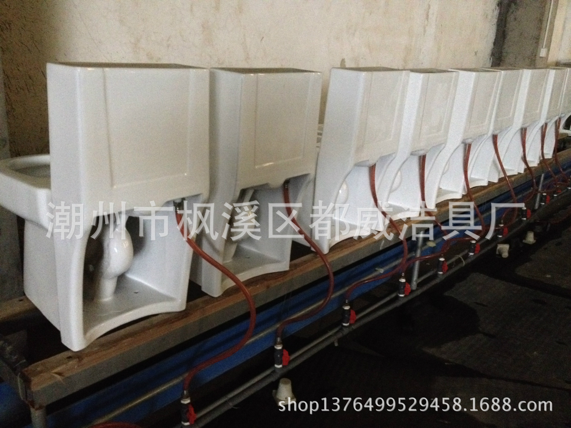 陶瓷坐便器超漩沖水虹吸式連體馬桶 專供工程和酒店工程產(chǎn)品OEM